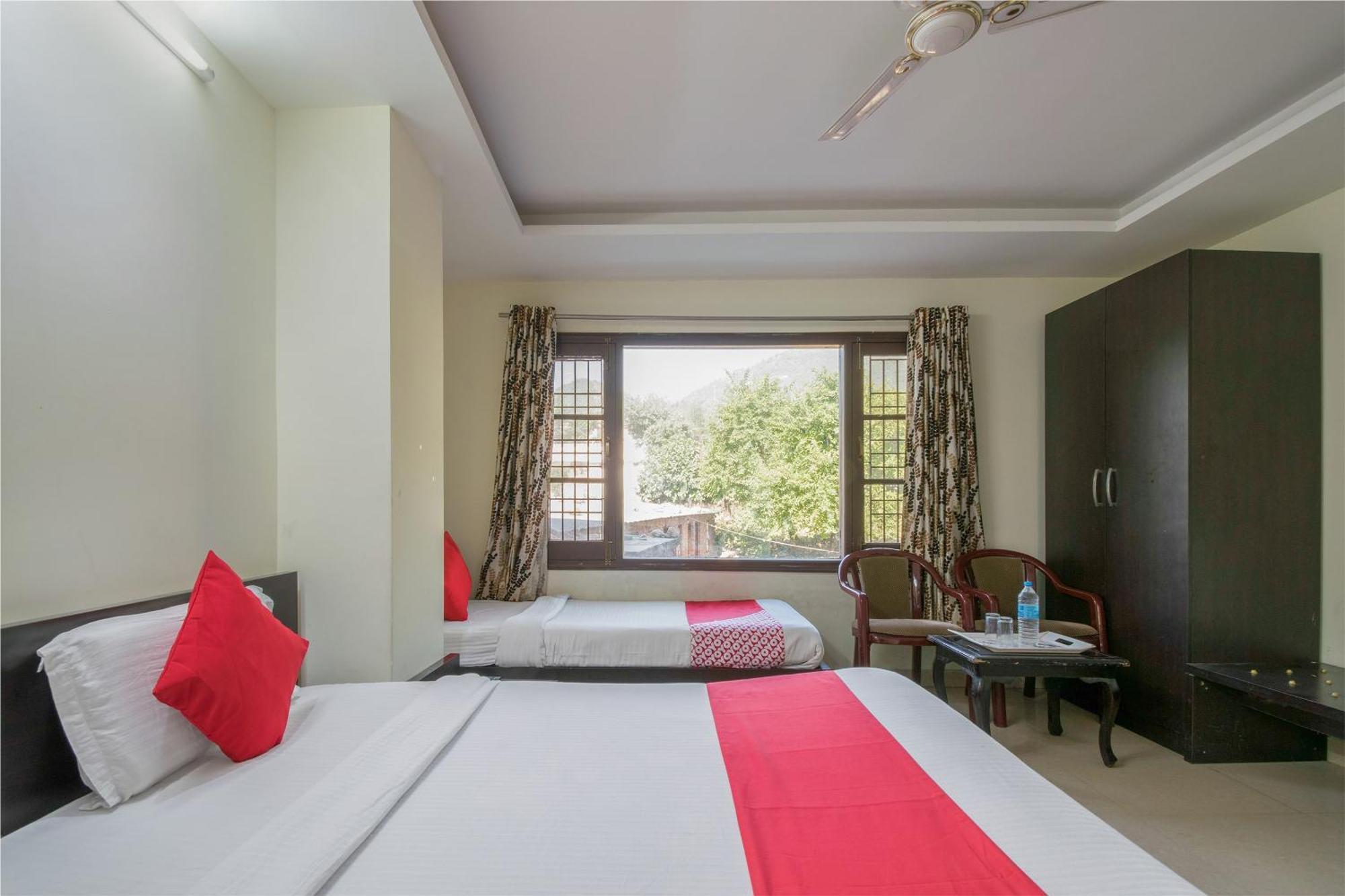 Oyo Hotel Triund Regency Katra  Exterior foto